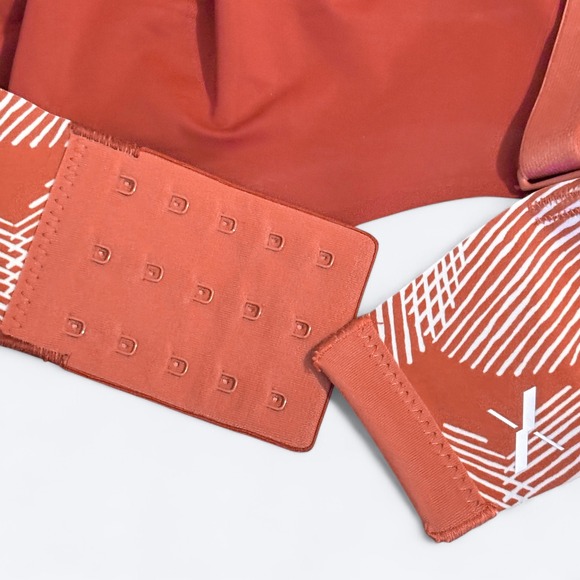 Knix Evolution Burgundy Retro Dot Print Bra Bralette 38 C/D Wireless Comfort - Picture 4 of 7